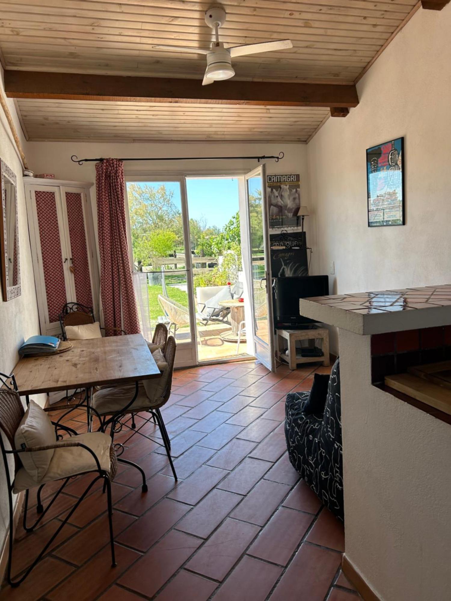 Gite Armieux Saintes-Maries-de-la-Mer Esterno foto